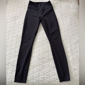 Fabletics motion 365 black never worn leggings